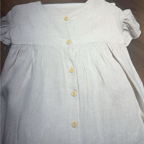 H&M Toddler linen dress only used once. - Picture 2 of 2